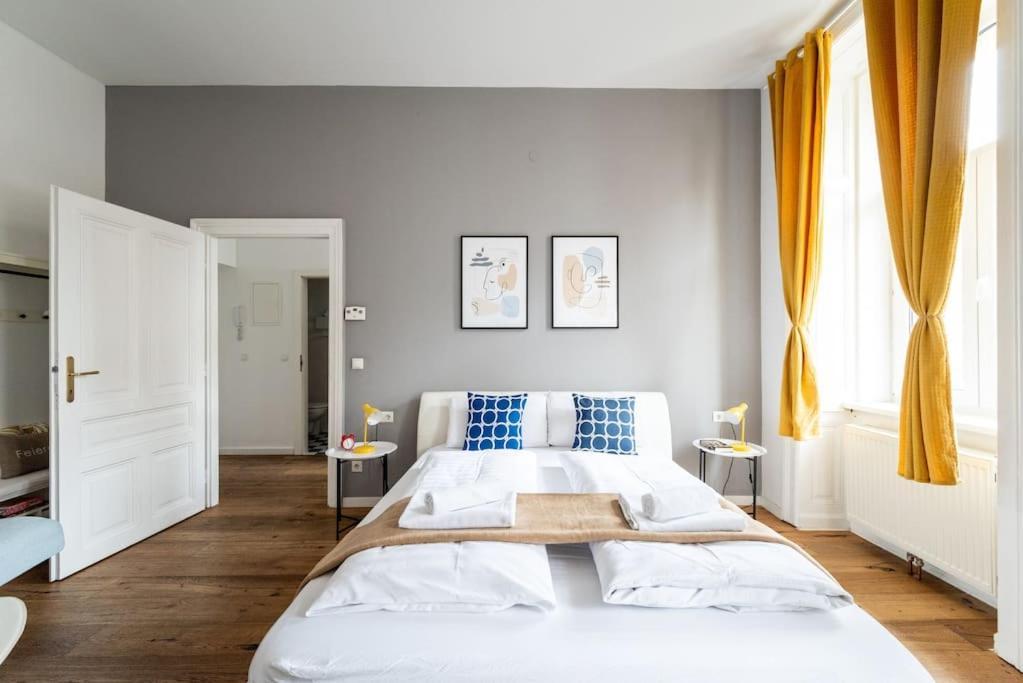 דירות וינה Lite 1Br Near Metro & Center By Hm מראה חיצוני תמונה