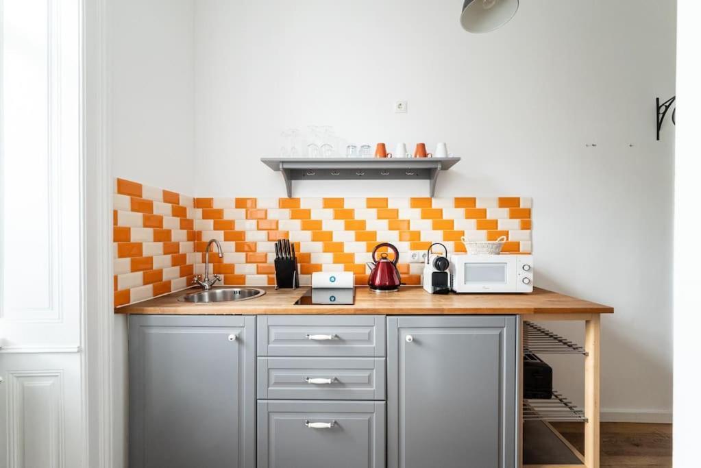 דירות וינה Lite 1Br Near Metro & Center By Hm מראה חיצוני תמונה